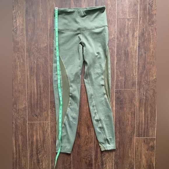 Old Navy Green Elevate Leggings Size XS - Picture 4 of 9